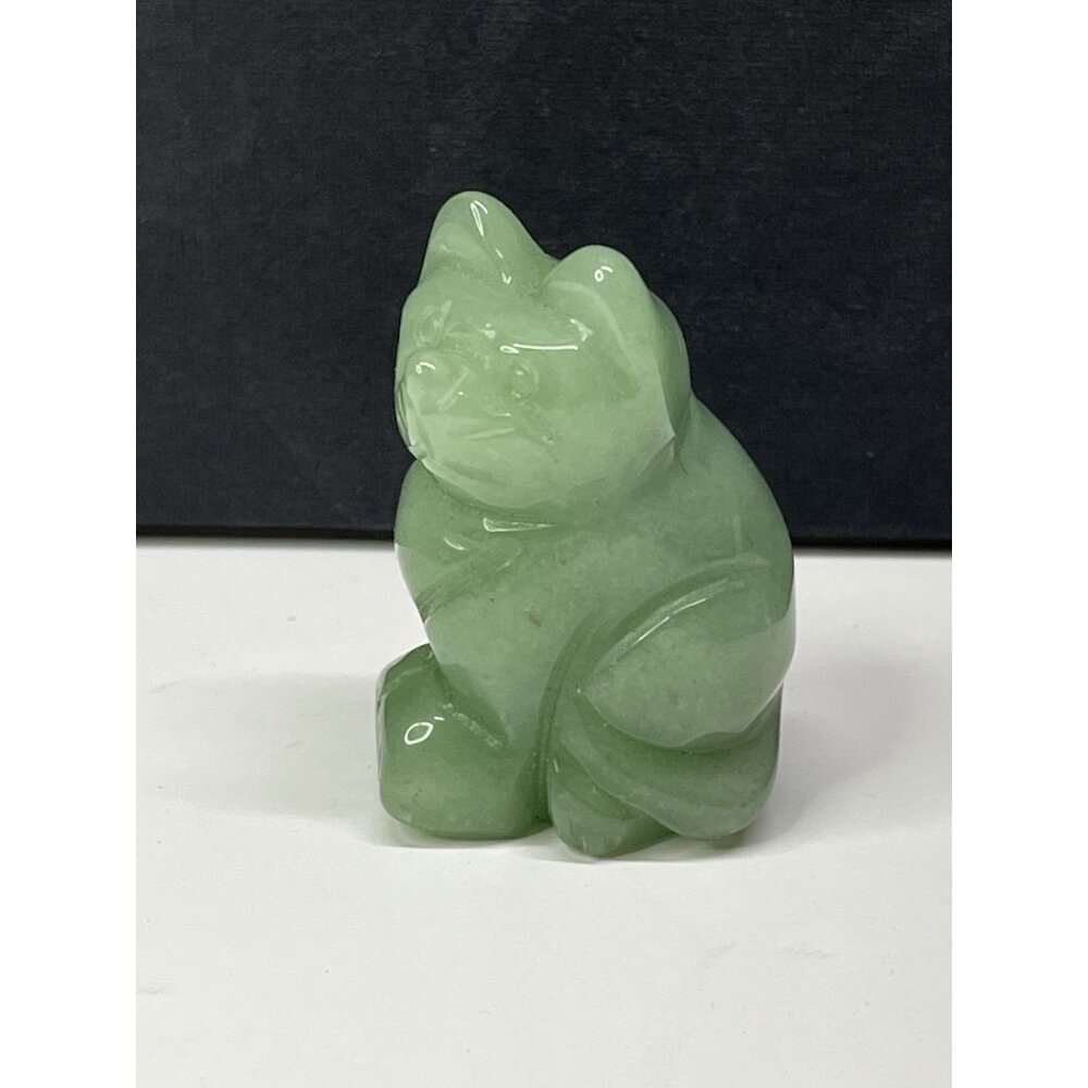 Vintage Carved Green Jade Stone Cat Statuette Figurine 2 Inches Tall